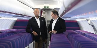 Párizs 2024 – Bemutatták a magyar olimpiai csapatot szállító repülőgépet