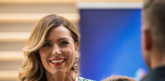 Miklósa Erika főszereplésével újra műsorra tűzi a Szöktetés a szerájból című művet az Opera